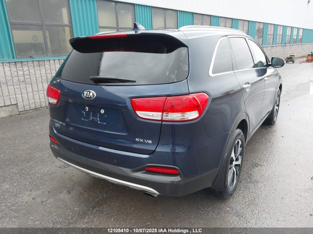 5XYPHDA57HG306837 KIA Sorento