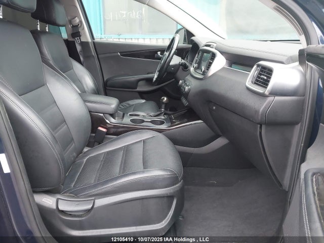 5XYPHDA57HG306837 KIA Sorento