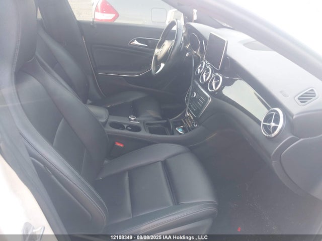 Mercedes-Benz CLA-Class 2016 WDDSJ4GB7GN306555 Image 5