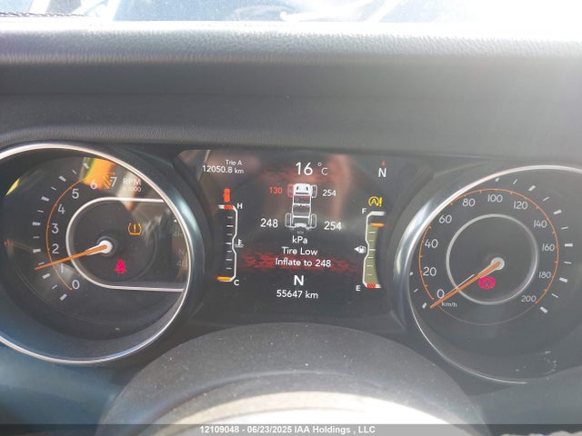 1C4HJXEG6MW869722 Jeep Wrangler