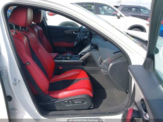 Продажа на аукционе авто 2022 Acura Tlx, vin: 19UUB6F59NA800574, номер лота: 12109880