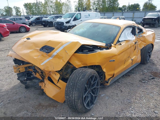 1FA6P8TD3N5120846 Ford 4v