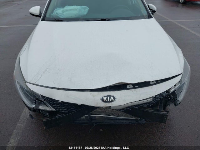 KIA Optima 2017 5XXGT4L36HG150417 Image 10