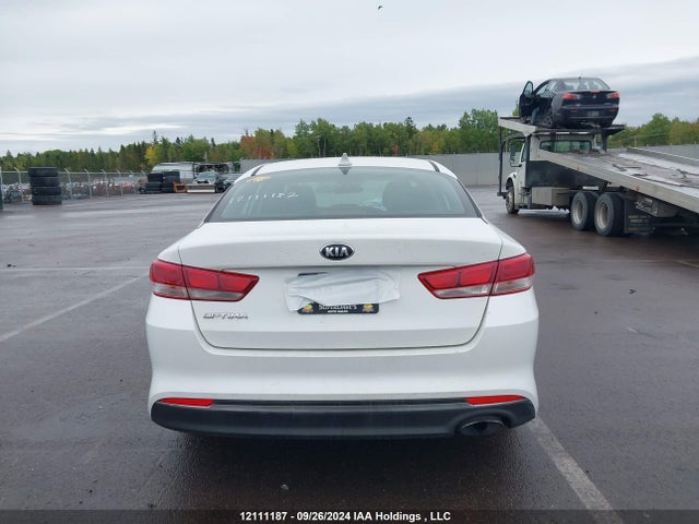 KIA Optima 2017 5XXGT4L36HG150417 Image 17