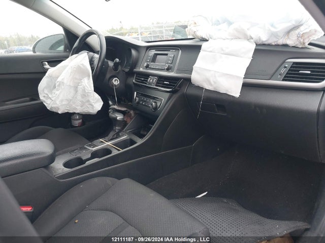 KIA Optima 2017 5XXGT4L36HG150417 Image 5