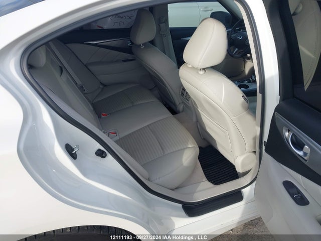 JN1EV7AR4GM343820 Infiniti Q50