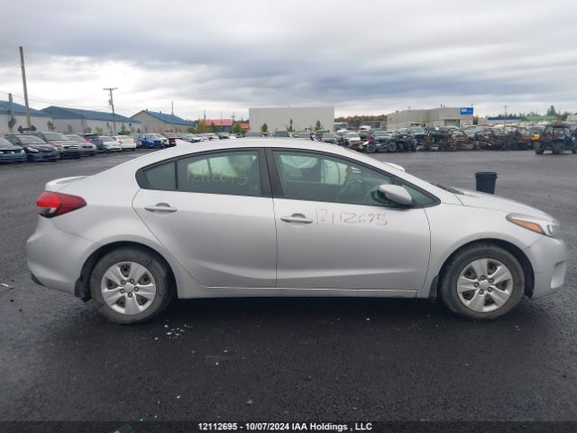 3KPFK4A78JE201001 KIA Forte