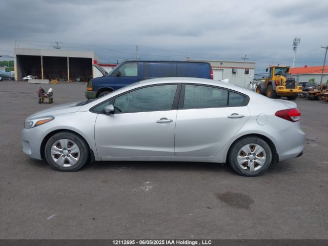 3KPFK4A78JE201001 KIA Forte