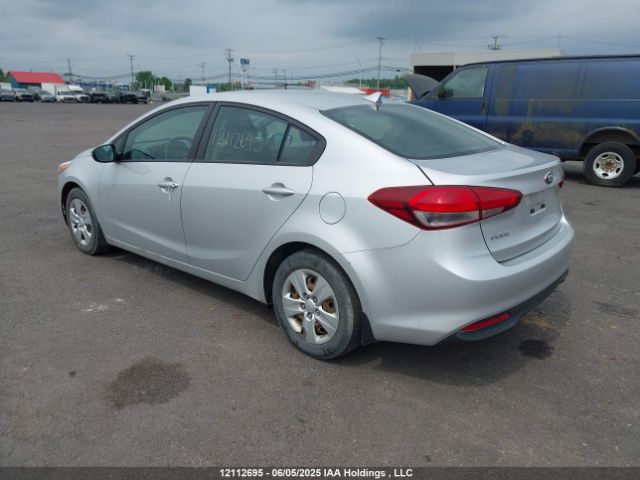 3KPFK4A78JE201001 KIA Forte