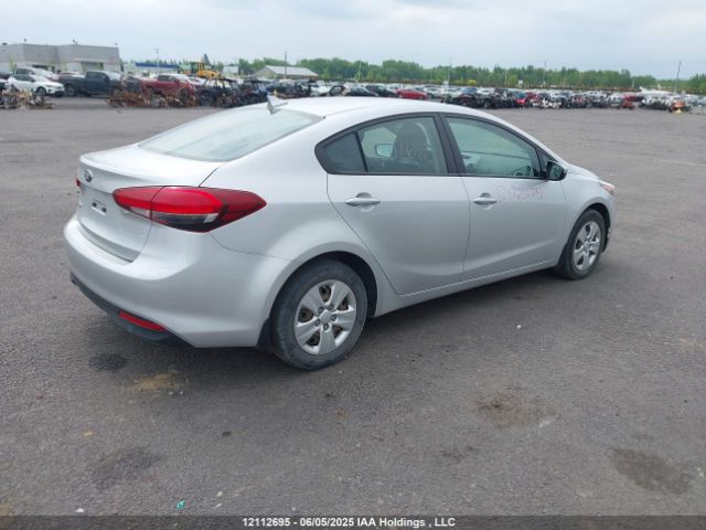 3KPFK4A78JE201001 KIA Forte