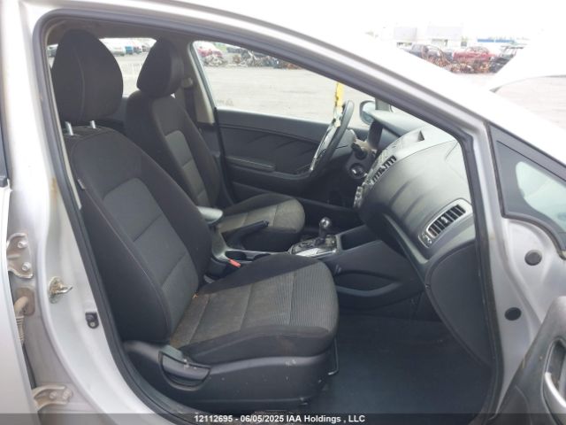 3KPFK4A78JE201001 KIA Forte