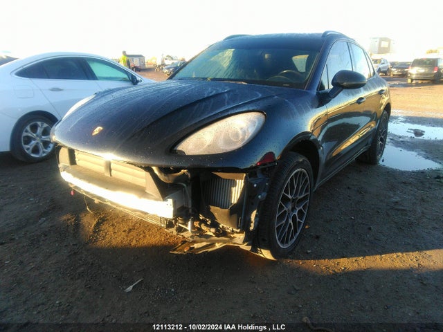 Porsche MACAN S 2015 WP1AB2A54FLB41065 Image 2