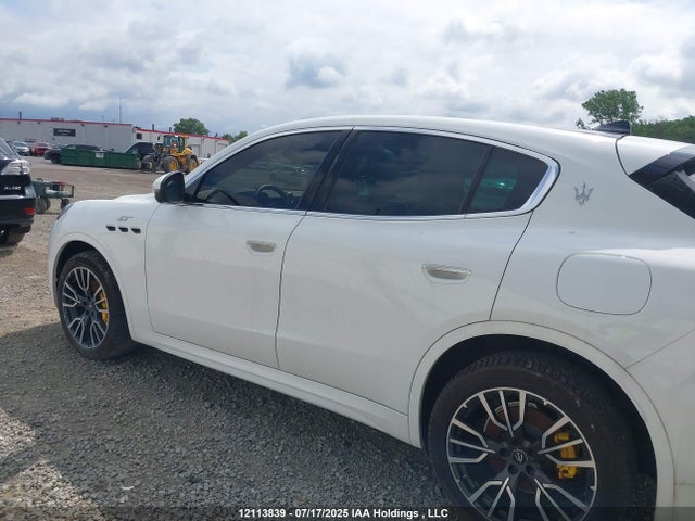 Maserati Grecale 2023 ZN682AVA4P7416489 Image 15