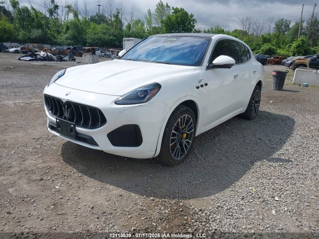 Maserati Grecale 2023 ZN682AVA4P7416489 Image 2