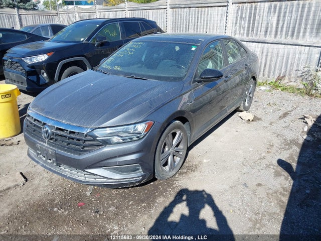 3VWE57BU9KM023743 Volkswagen 1.8 tsi