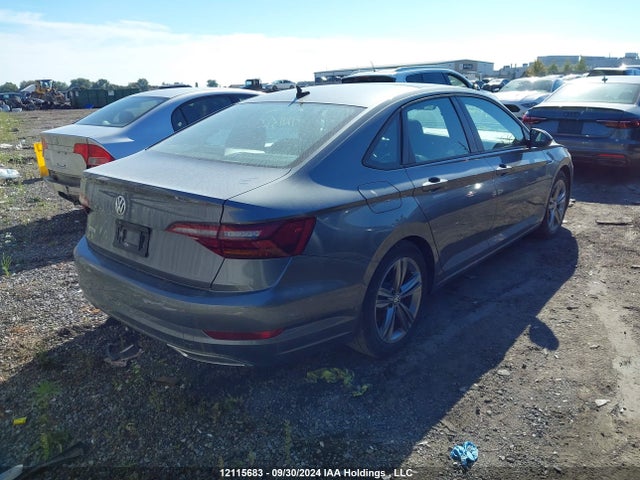 3VWE57BU9KM023743 Volkswagen 1.8 tsi