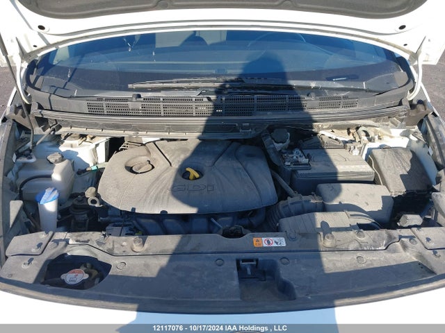 Продаж на аукціоні авто 2016 Kia Rondo, vin: KNAHT8A33G7134274, номер лоту: 12117076