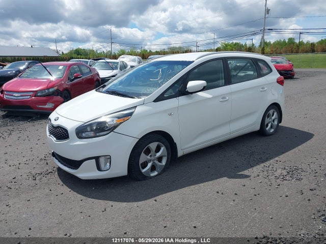 Продаж на аукціоні авто 2016 Kia Rondo, vin: KNAHT8A33G7134274, номер лоту: 12117076