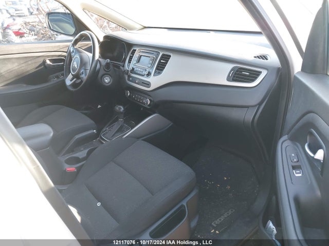 Продаж на аукціоні авто 2016 Kia Rondo, vin: KNAHT8A33G7134274, номер лоту: 12117076