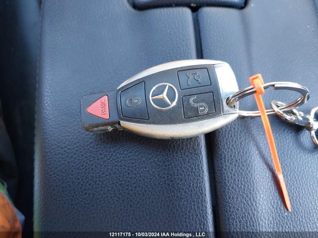 Продажа на аукционе авто 2010 Mercedes-benz E-class, vin: WDDHF8HB9AA069874, номер лота: 12117175
