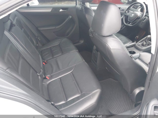 3VWL17AJ1HM380434 Volkswagen 1.8 tsi