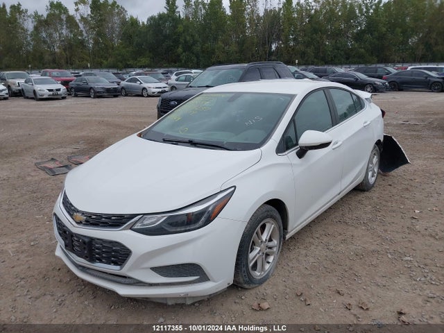 1G1BE5SM2J7156257 Chevrolet Cruze