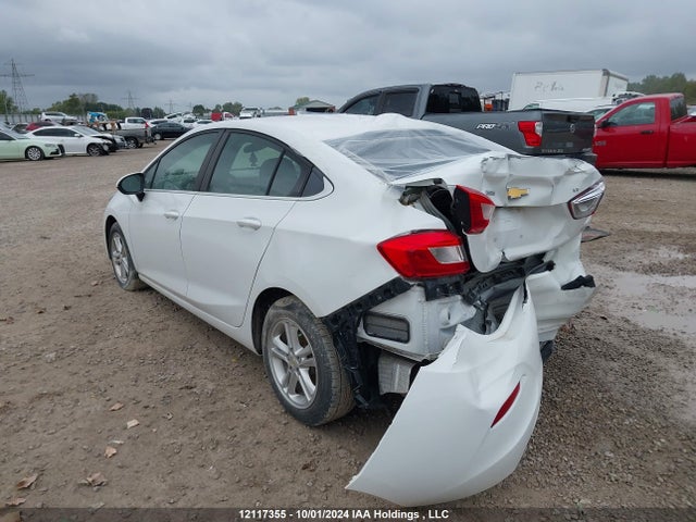 1G1BE5SM2J7156257 Chevrolet Cruze
