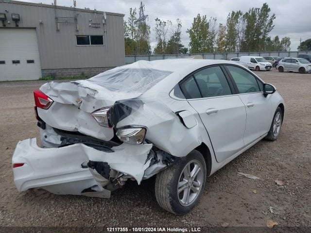 1G1BE5SM2J7156257 Chevrolet Cruze