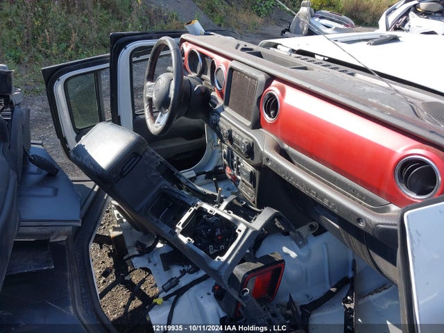 1C4HJXFN0NW163196 Jeep Wrangler