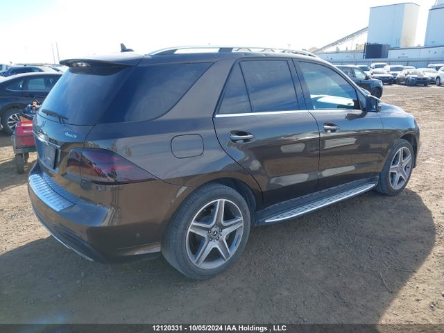 4JGDA5GB8JB117197 Mercedes-Benz m276