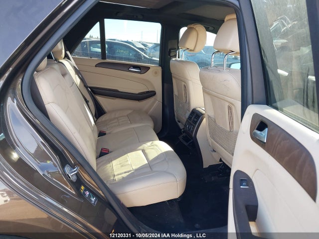 4JGDA5GB8JB117197 Mercedes-Benz m276