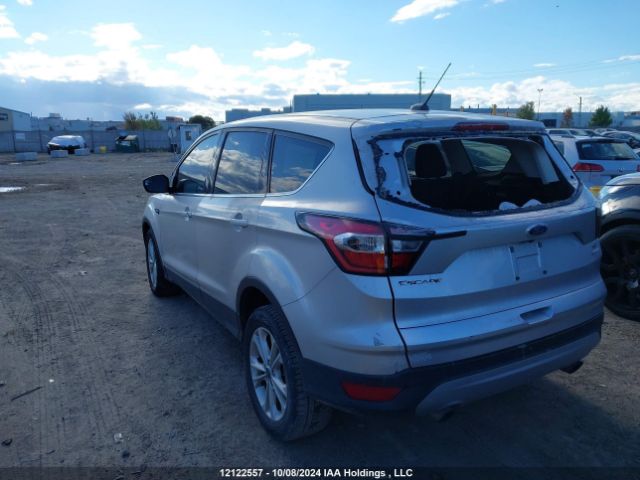 1FMCU0GD8HUA16747 Ford ESCAPE SE