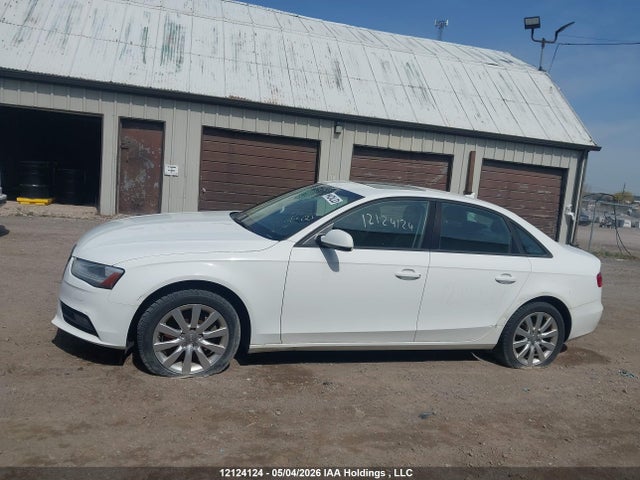 Продажа на аукционе авто 2014 Audi A4, vin: WAUBFCFL3EN035021, номер лота: 12124124