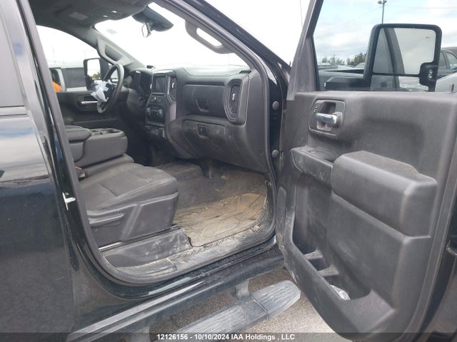 2GC1YMEY5R1117531 Chevrolet l5p