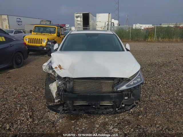 2020 Hyundai Elantra Sel/value/limited მანქანა იყიდება აუქციონზე, vin: KMHD84LFXLU917005, აუქციონის ნომერი: 12128702