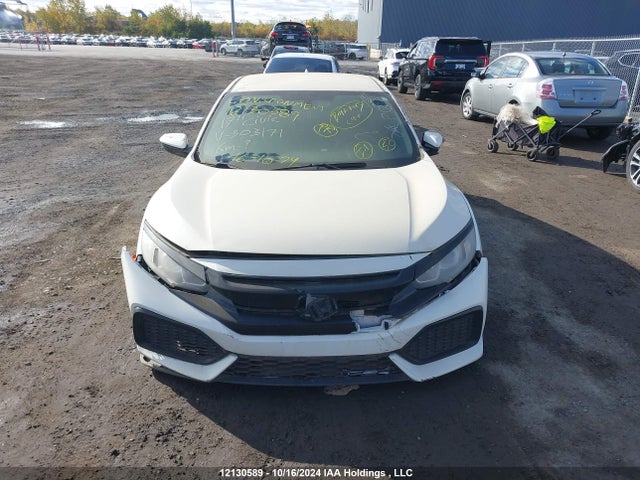 2017 Honda Civic Hatchback მანქანა იყიდება აუქციონზე, vin: SHHFK7G26HU303171, აუქციონის ნომერი: 12130589