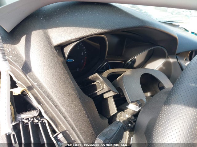 Ford 2016 2016 1FADP3K26GL334416 Image 16
