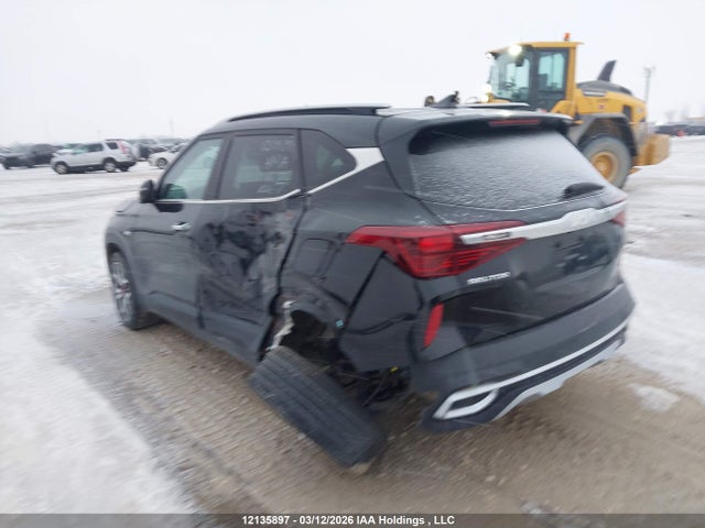 KNDETCA29P7358004 KIA Seltos