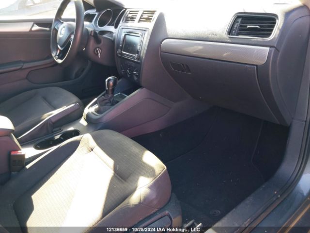 3VW2K7AJ2FM327022 Volkswagen Jetta