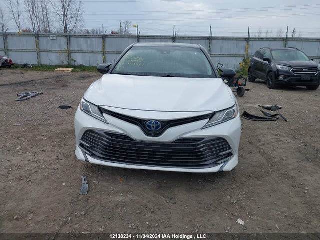 4T1B21HK4JU003083 Toyota Camry Hybrid/le/xle/se