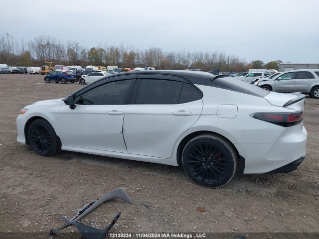 4T1B21HK4JU003083 Toyota Camry Hybrid/le/xle/se