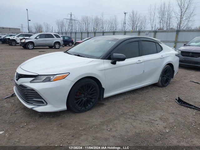 4T1B21HK4JU003083 Toyota Camry Hybrid/le/xle/se