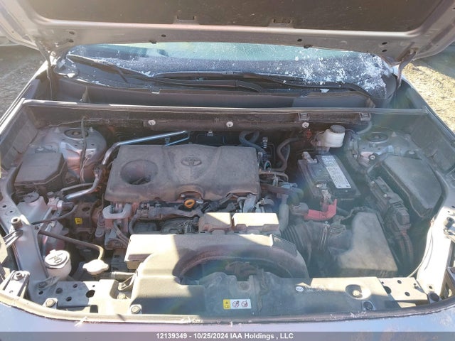 2T3B1RFV0LW109359 Toyota RAV4 LE