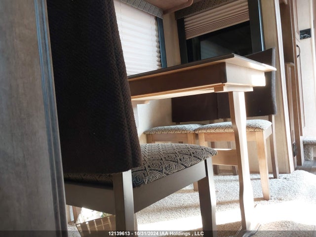 1SACS0BN7H27C5147 Starcraft Starcraft
