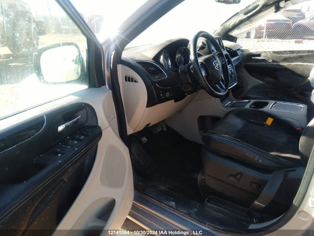 2C4RDGBG8KR571906 Dodge Grand Caravan
