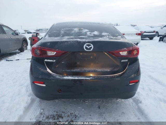 3MZBM1U77FM210026 Mazda pe