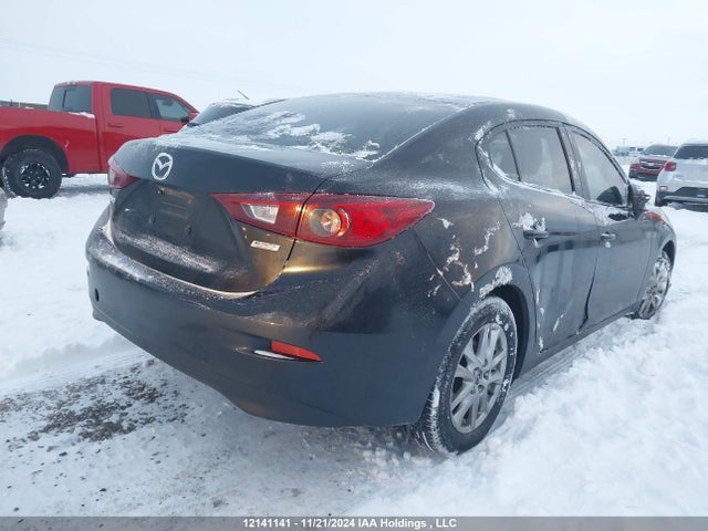 3MZBM1U77FM210026 Mazda pe