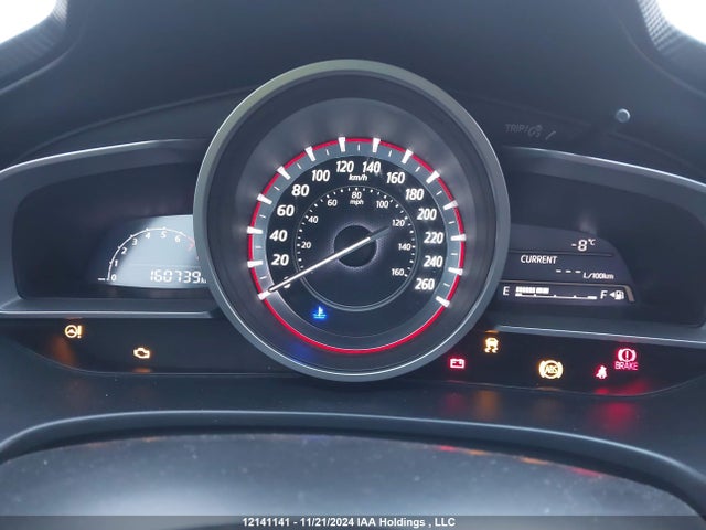 3MZBM1U77FM210026 Mazda pe