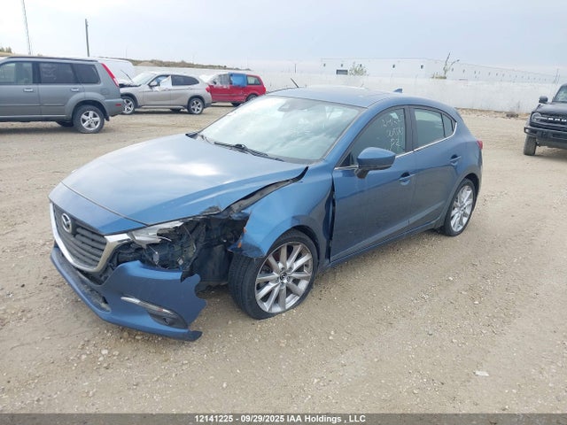 3MZBN1M36JM183632 Mazda py