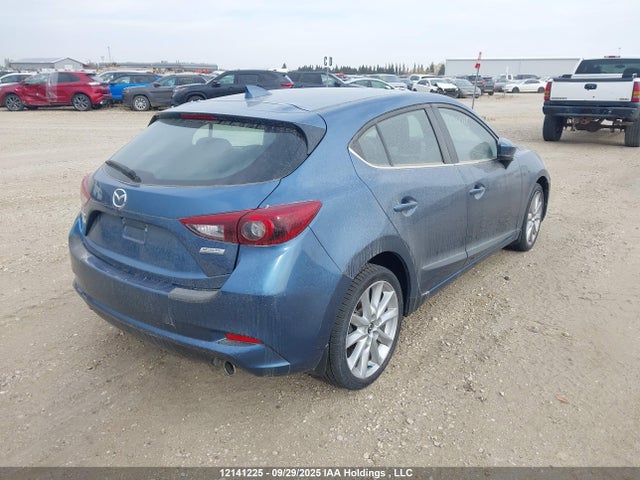 3MZBN1M36JM183632 Mazda py